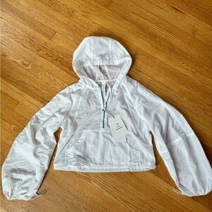 NWT Lululemon anorak scuba size 2